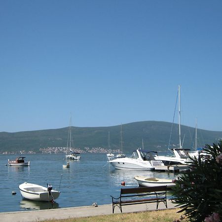 Apartments Ratkovic Tivat Exterior foto