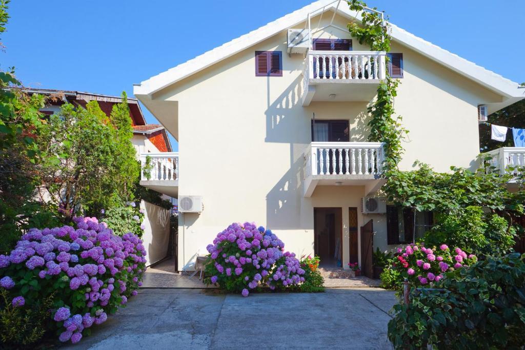 Apartments Ratkovic Tivat Zimmer foto