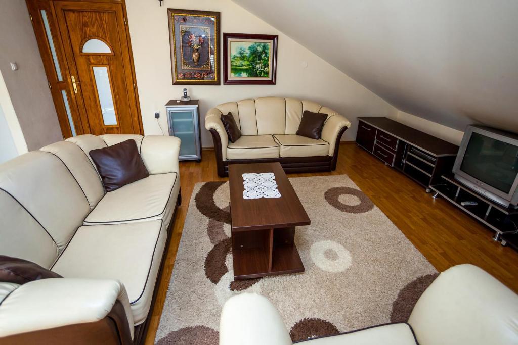 Apartments Ratkovic Tivat Exterior foto