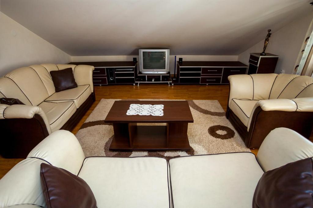 Apartments Ratkovic Tivat Exterior foto